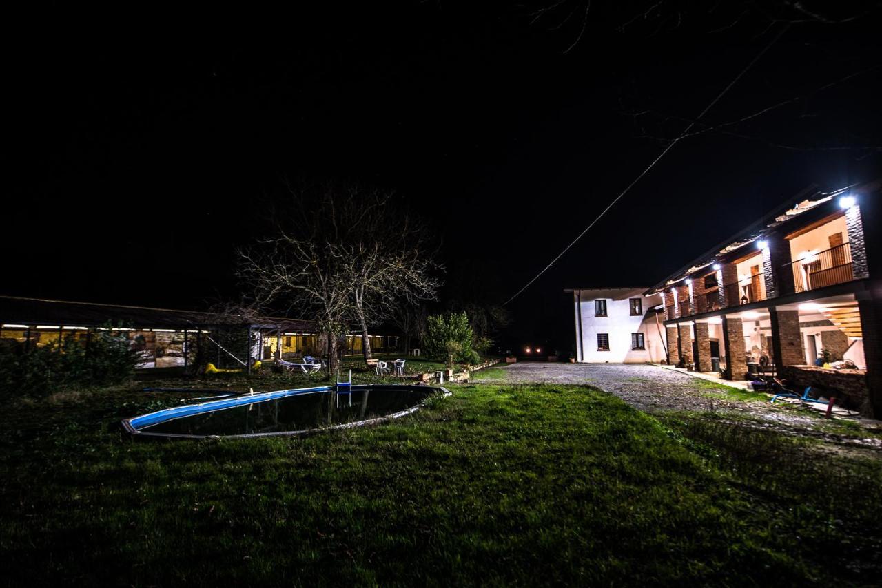 Francavilla Bisio Cascina Lunguriaヴィラ エクステリア 写真